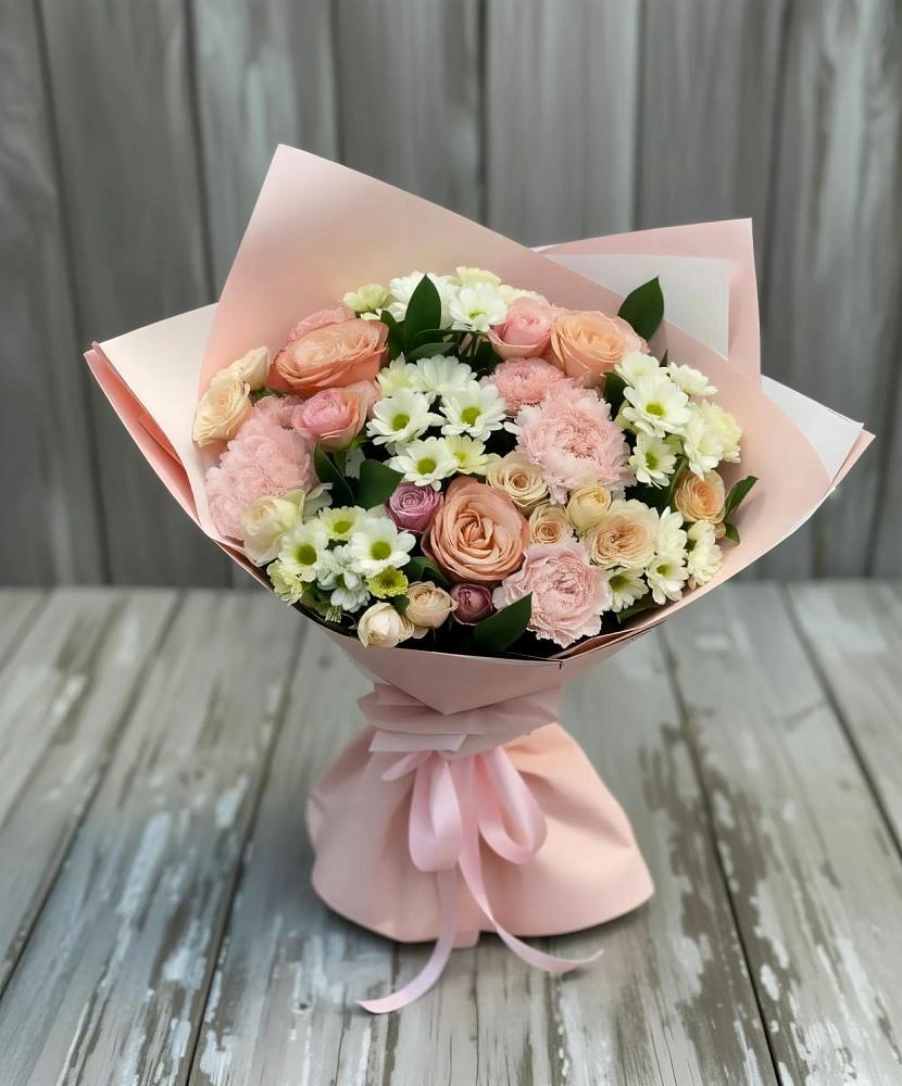 Букет цветов из: Гвоздики, Розы и Хризантемы в Усады