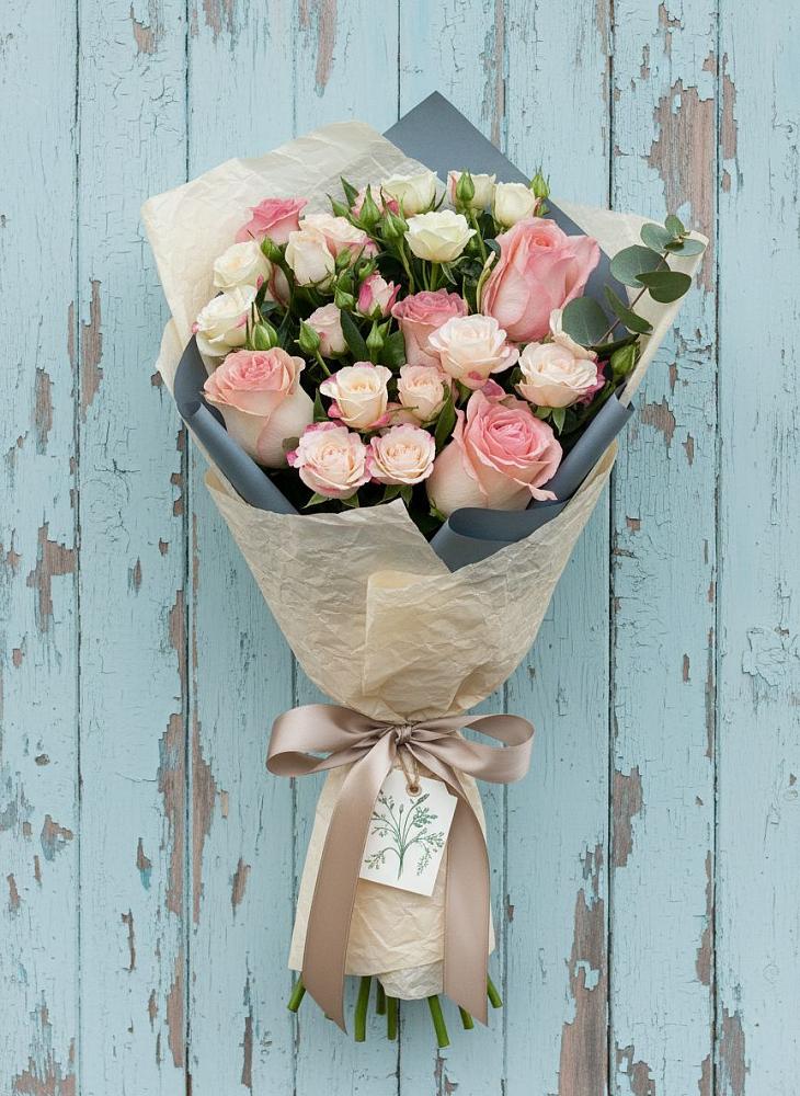 Букет цветов из: Розы в Усады