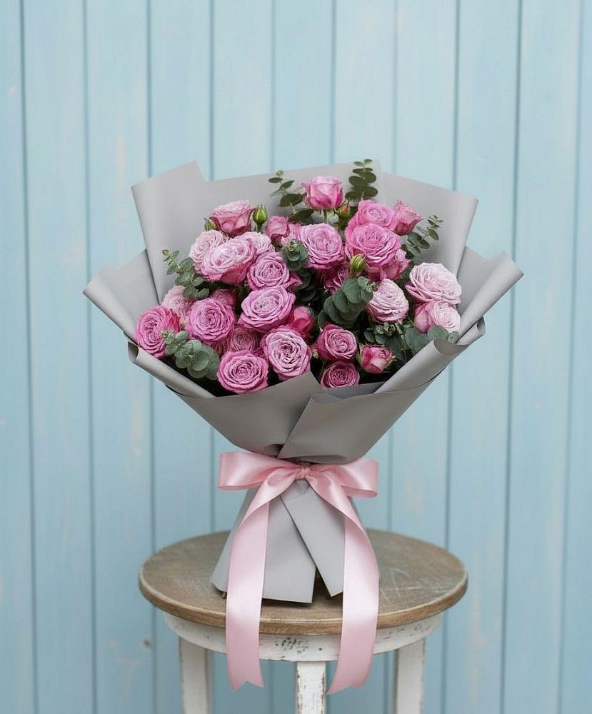 Букет цветов из: Розы в Усады