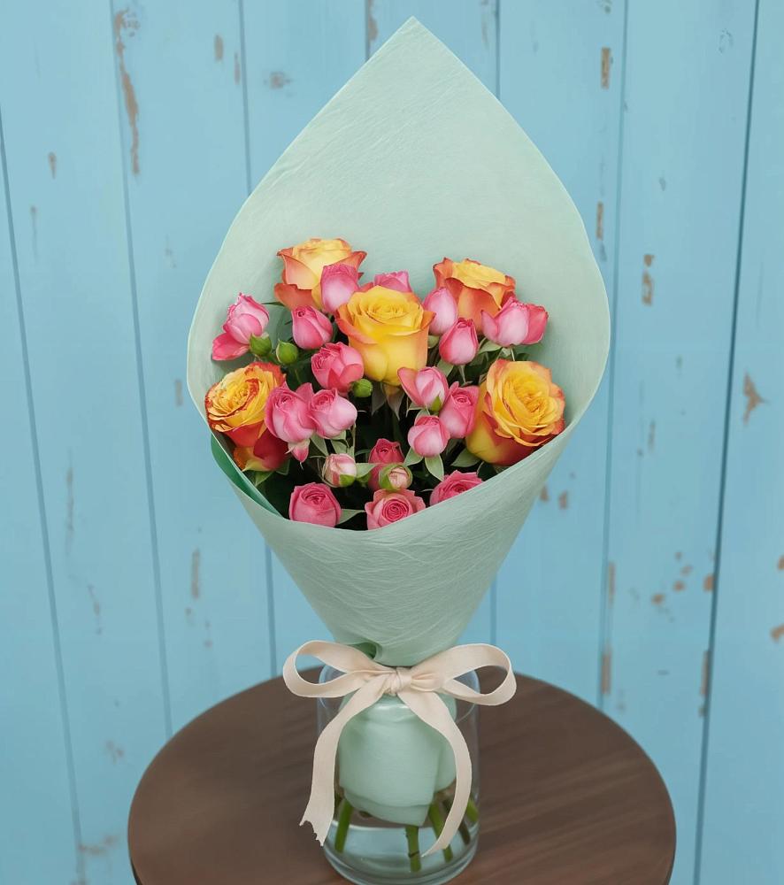 Букет цветов из: Розы в Усады