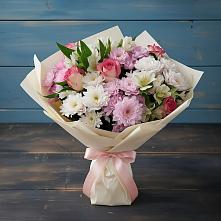 Букет цветов из:  Хризантемы, Альстромерии и Розы в Усады