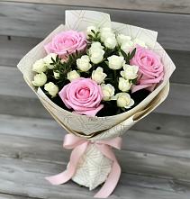 Букет цветов из:  Розы в Усады