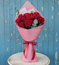 Букет цветов из:  Розы в Усады