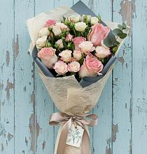 Букет цветов из:  Розы #REPLACE_PRED# Усады