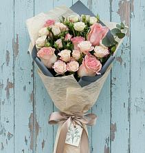 Букет цветов из:  Розы в Усады