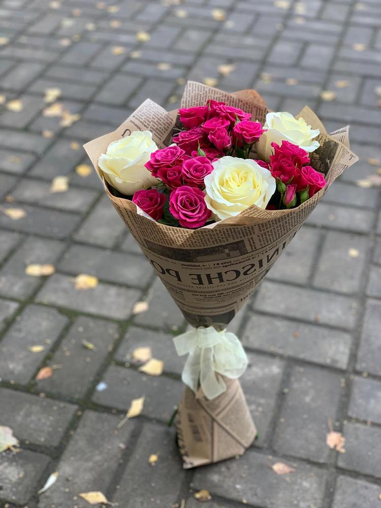 Букет цветов из: Розы в Усады