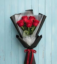 Букет цветов из:  Розы #REPLACE_PRED# Усады