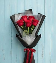 Букет цветов из:  Розы в Усады