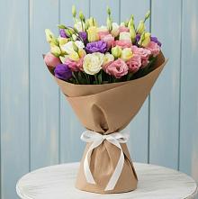 Букет цветов из:  Лизиантусы в Усады