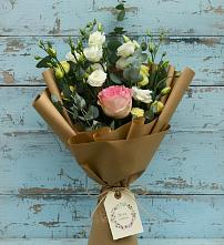 Букет цветов из:  Розы и Лизиантусы #REPLACE_PRED# Усады